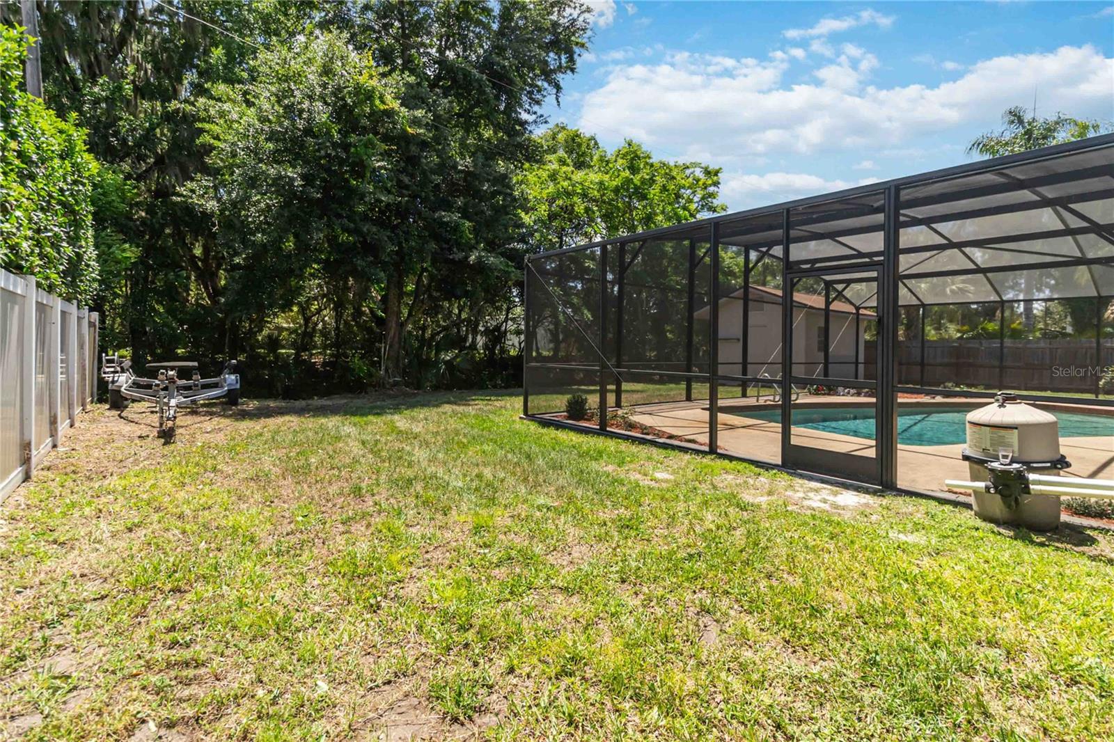 RIVER OAKS - Residential