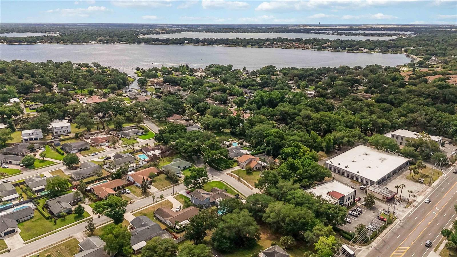 RIVER OAKS - Residential