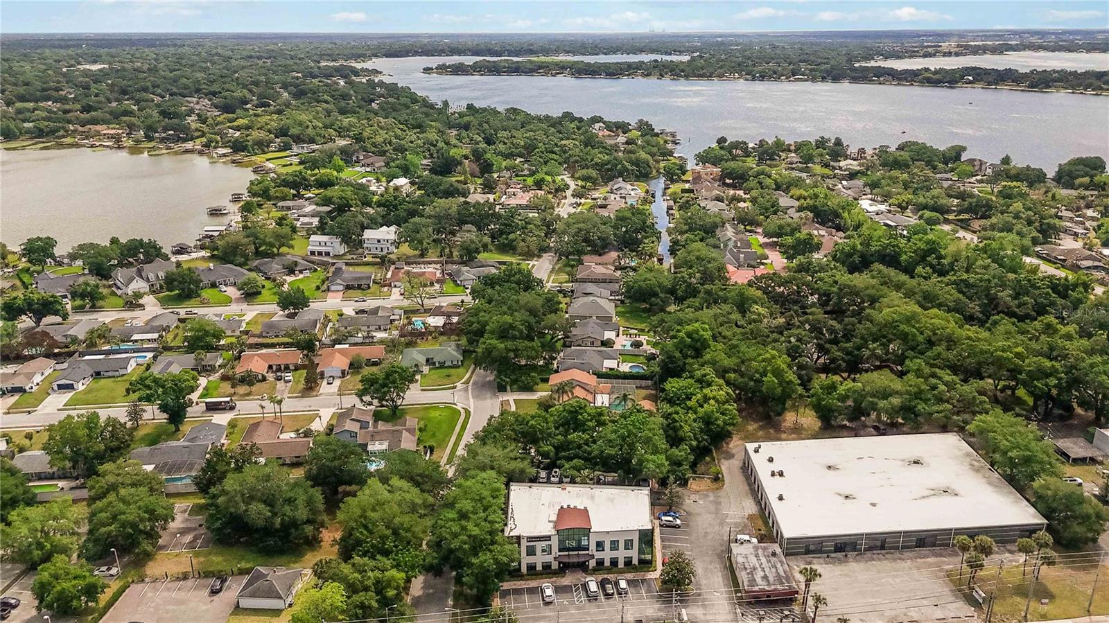 RIVER OAKS - Residential