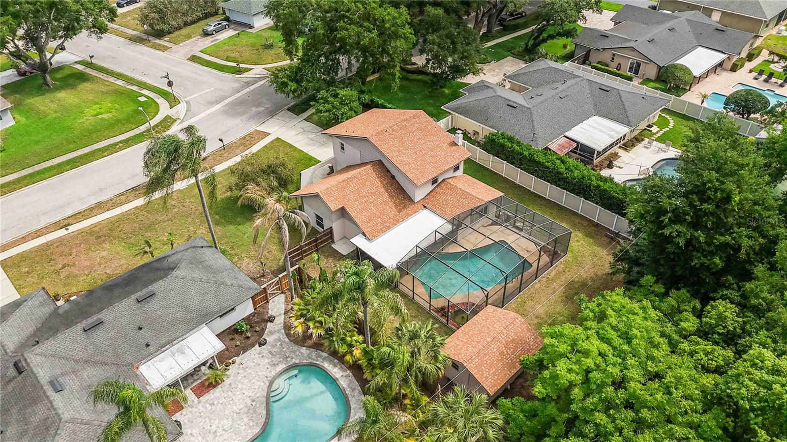 RIVER OAKS - Residential