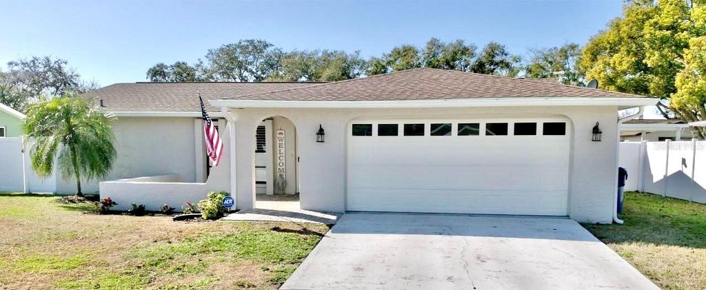 Photo of 4221 Tall Oak Lane, New Port Richey, FL 34653 (MLS # W7882393)