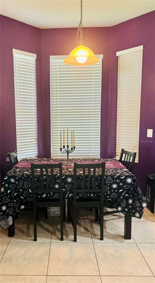 4665 SW 40TH PLACE