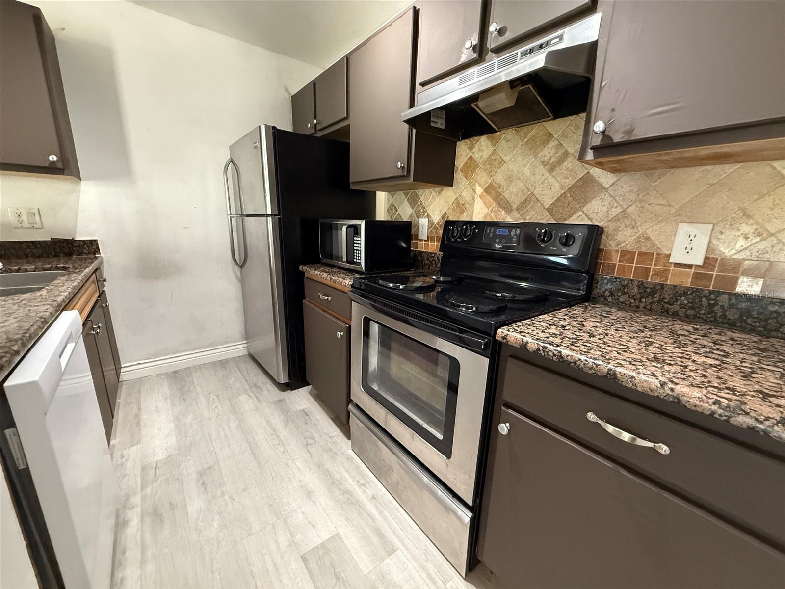 4756 WALDEN CIRCLE 21