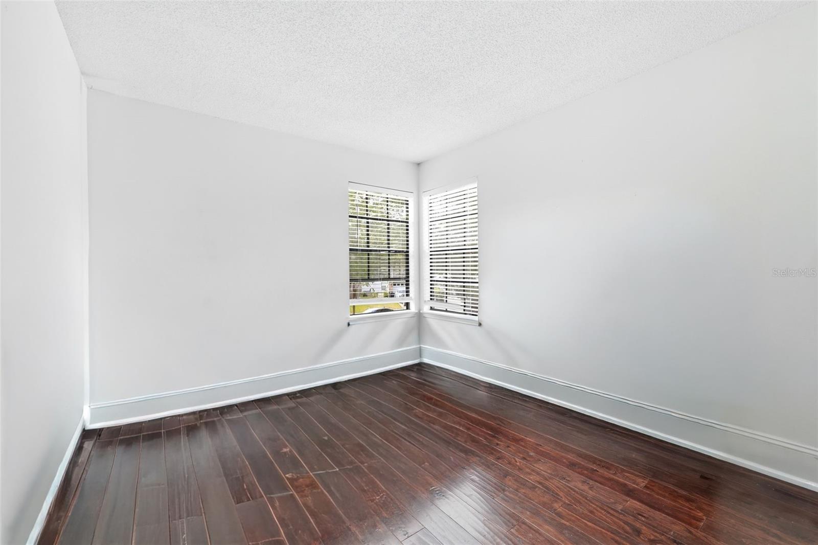 BRYN MAWR - Residential