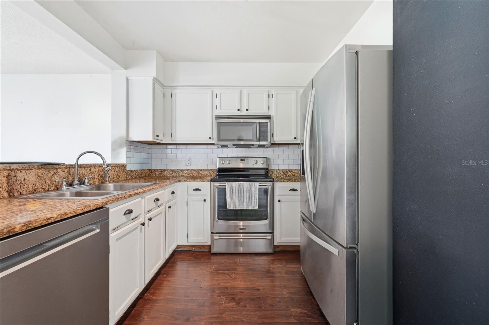 BRYN MAWR - Residential