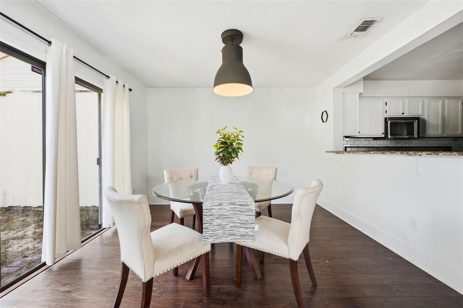 BRYN MAWR - Residential