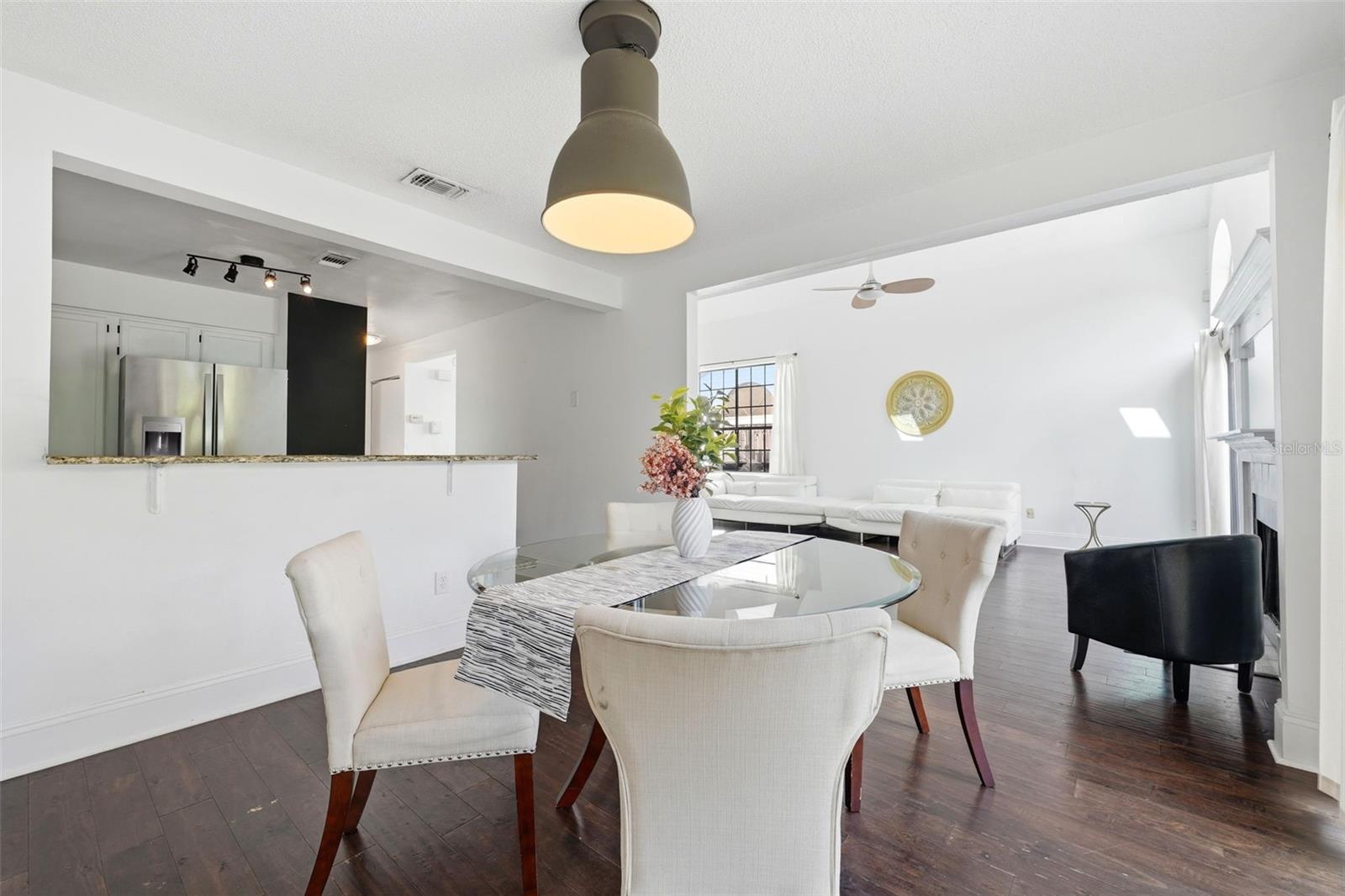 BRYN MAWR - Residential