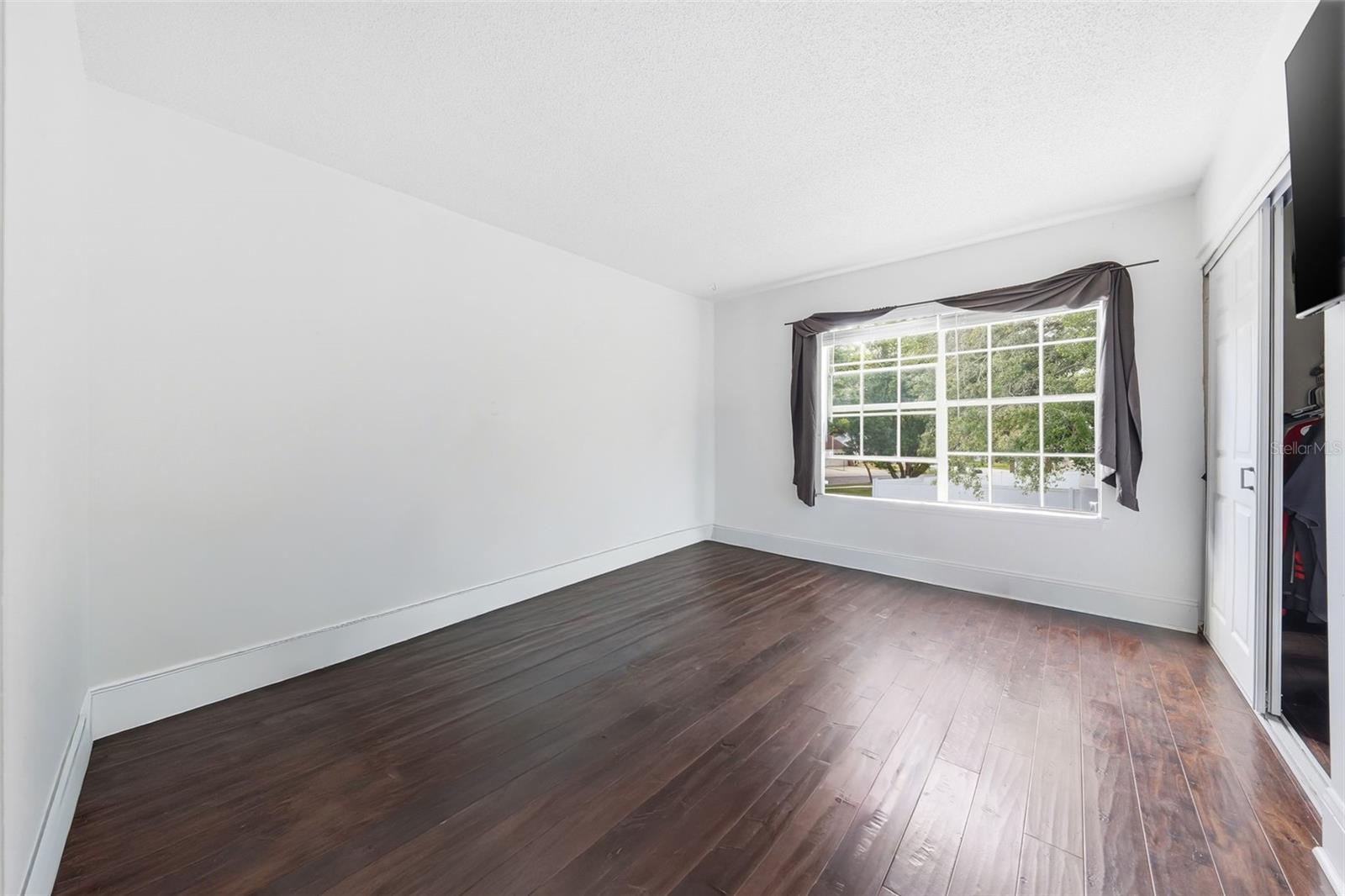 BRYN MAWR - Residential