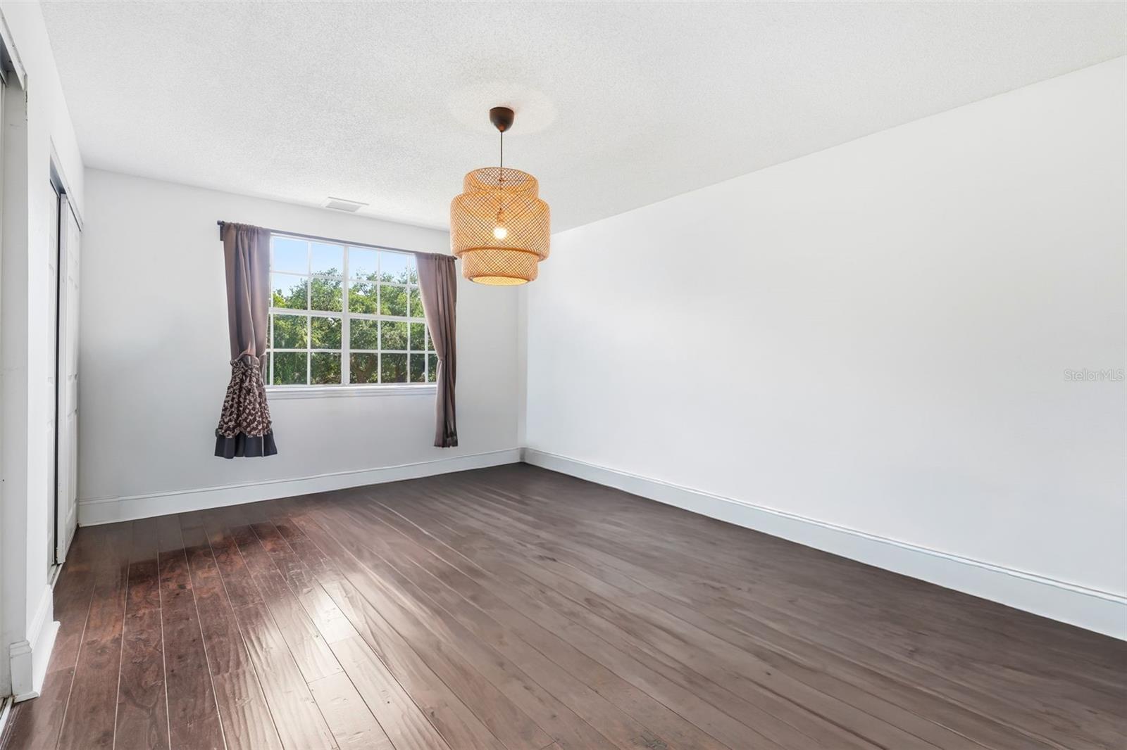 BRYN MAWR - Residential