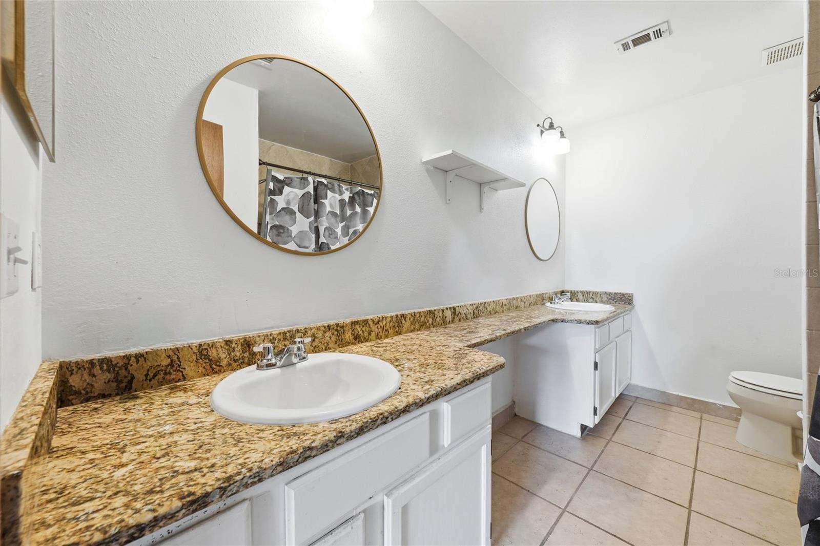 BRYN MAWR - Residential