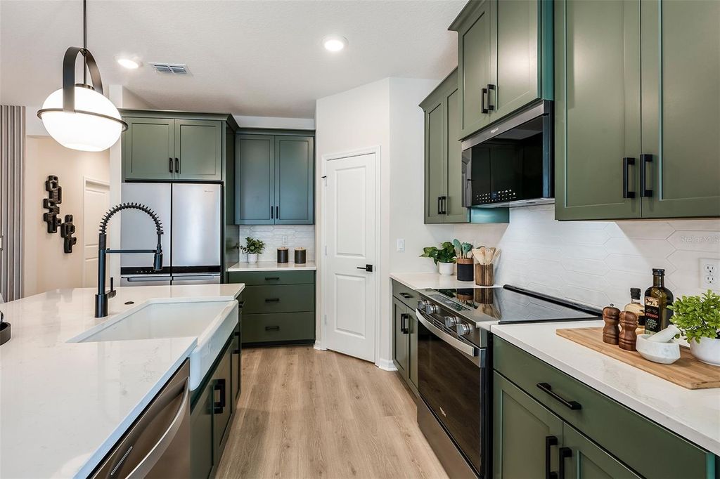 Photo of 671 Clark Street, Oviedo, FL 32765 (MLS # O6367963)