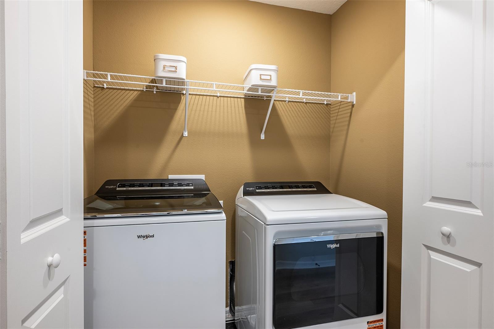 AULIN SQUARE - Residential