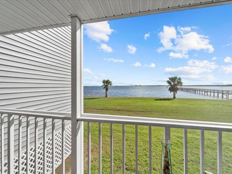 A home in PORT CHARLOTTE