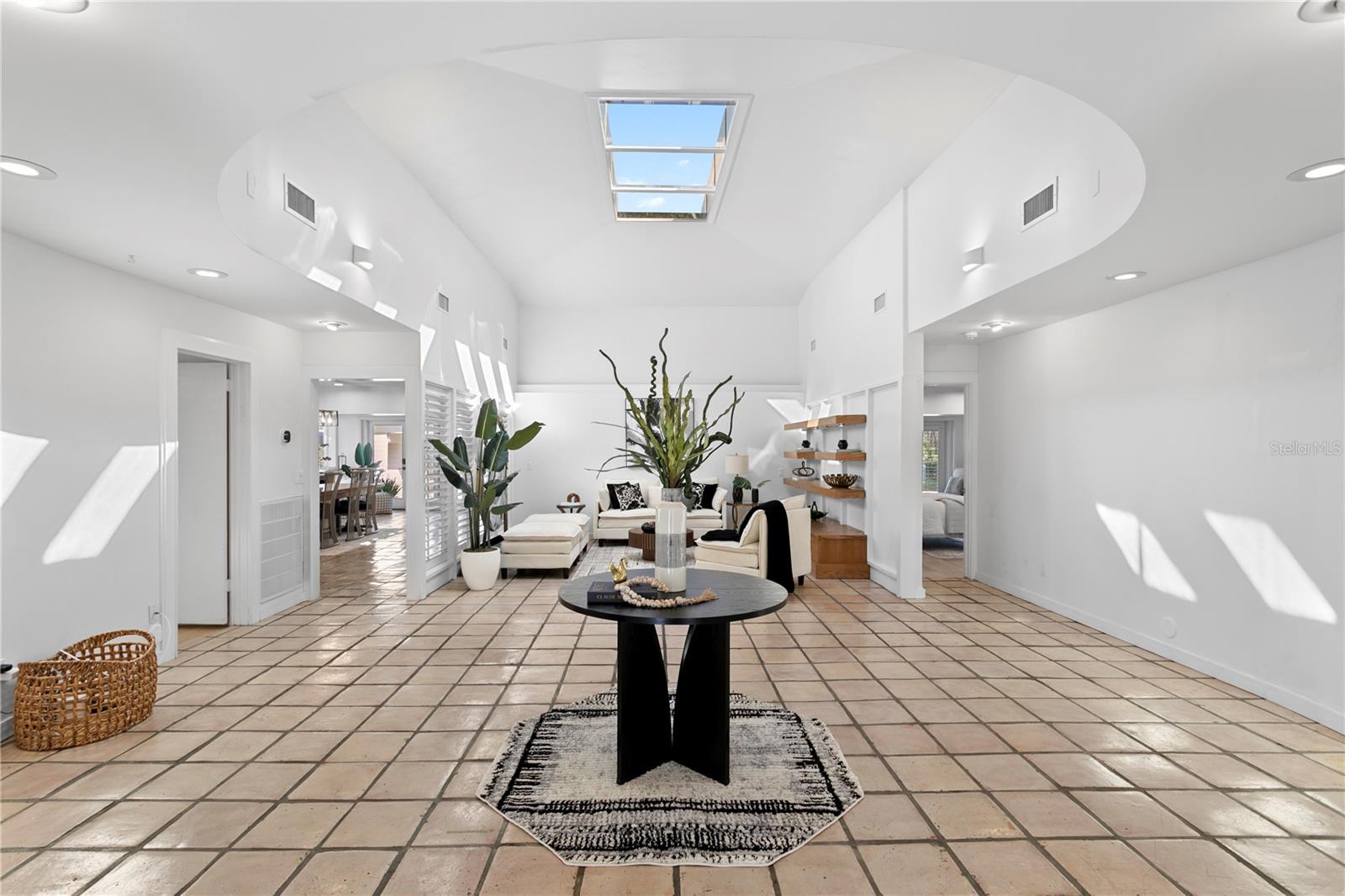 CARROLLWOOD VILLAGE SEC 1 - Residential