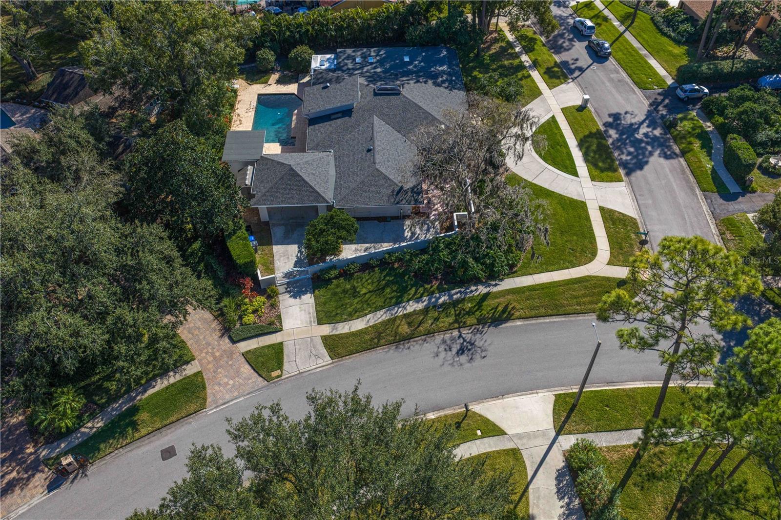 CARROLLWOOD VILLAGE SEC 1 - Residential