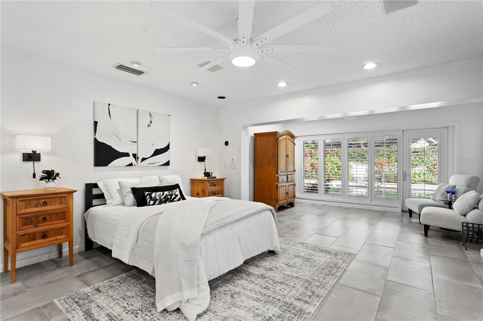 CARROLLWOOD VILLAGE SEC 1 - Residential