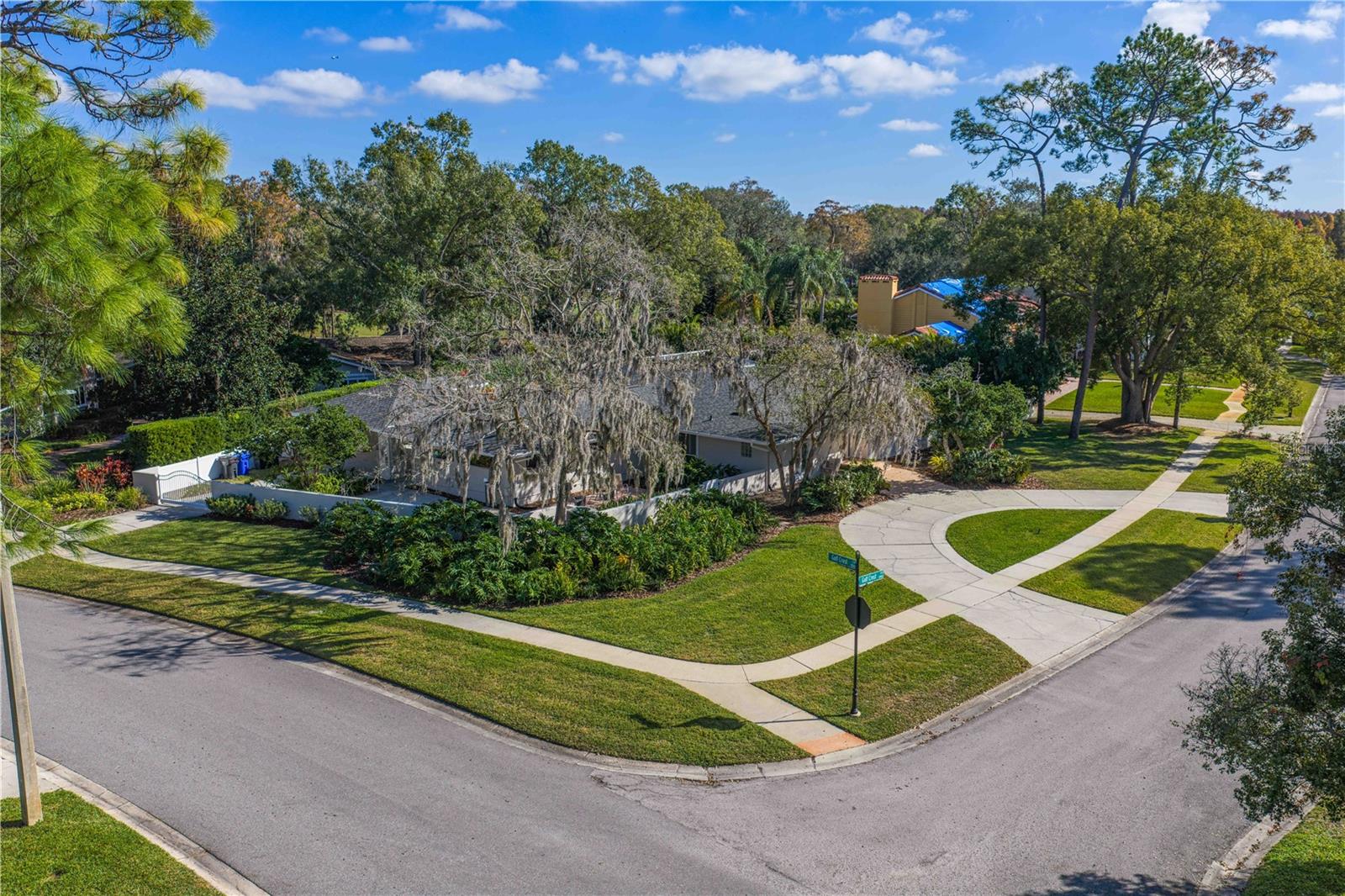 CARROLLWOOD VILLAGE SEC 1 - Residential