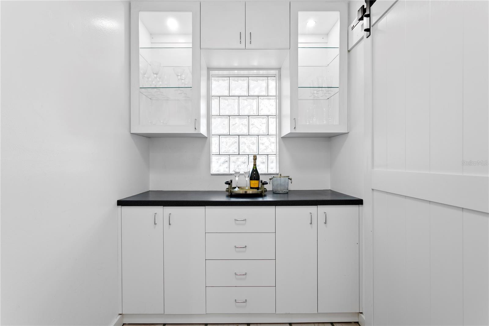 CARROLLWOOD VILLAGE SEC 1 - Residential