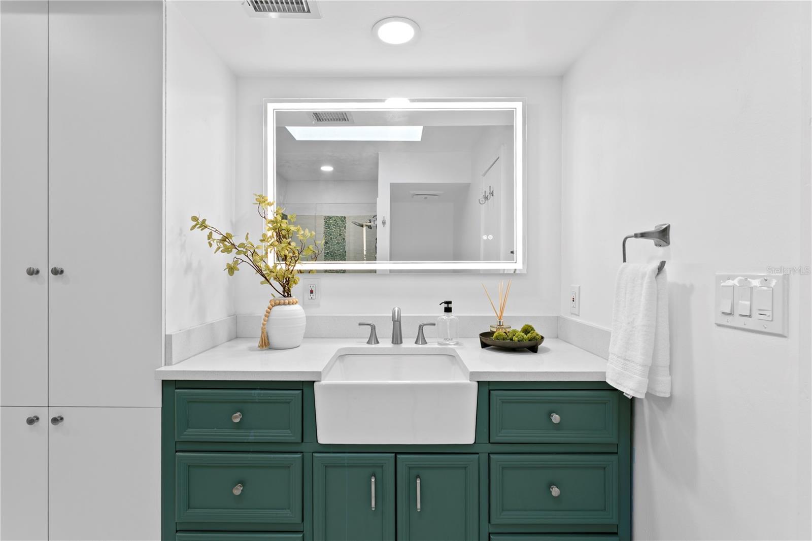 CARROLLWOOD VILLAGE SEC 1 - Residential