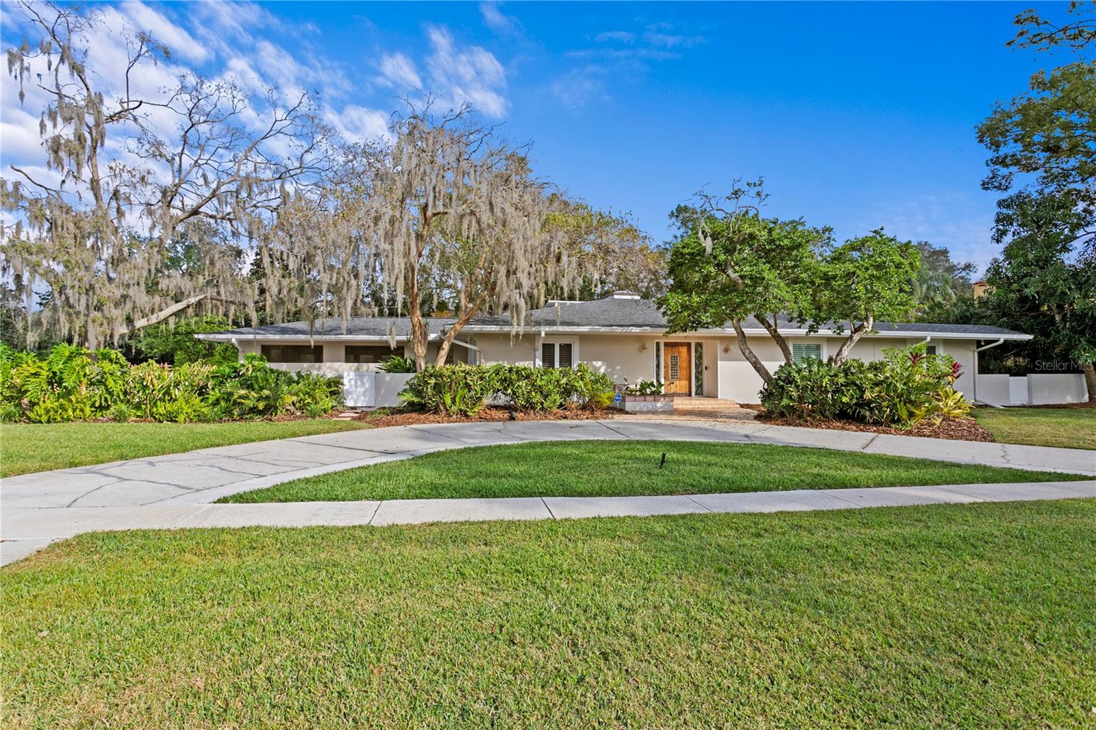 CARROLLWOOD VILLAGE SEC 1 - Residential