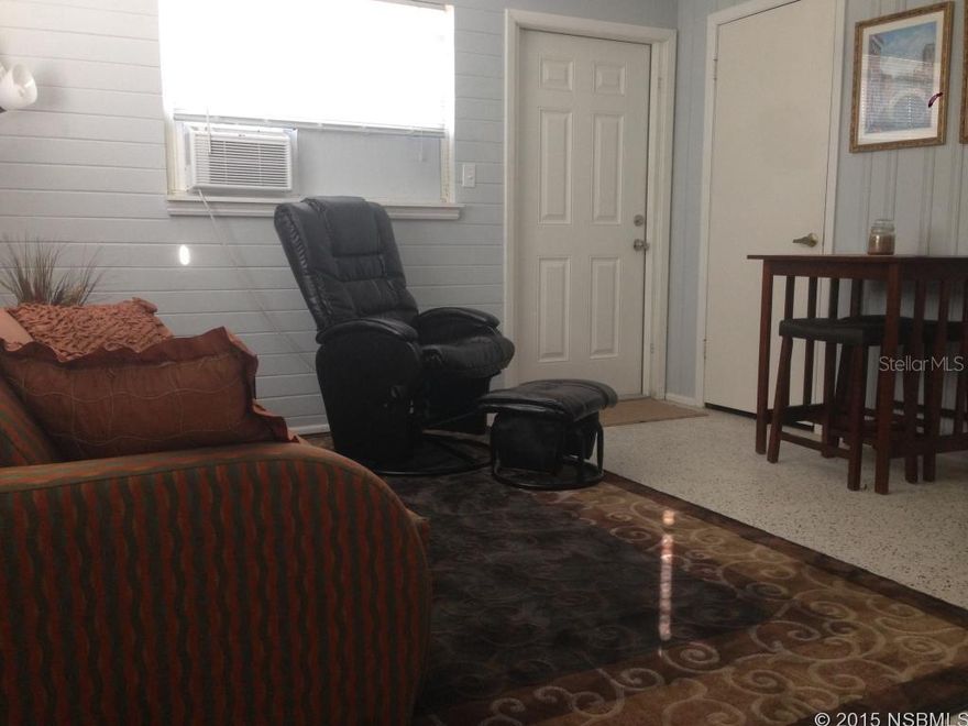 Walk to the Beach & Flagler Ave!Furnished Studio/Efficiency with private entrance, private bath, small kitchen & off street parking.  On-site laundry and partial use of small storage shed in back yard.Available immediately - 6 month minimum - No pets - No Smoking Inside$775 p/month - includes utilities and wi-fi (not cable).1st month rent and $1200 security deposit ($1975) due at lease signing.