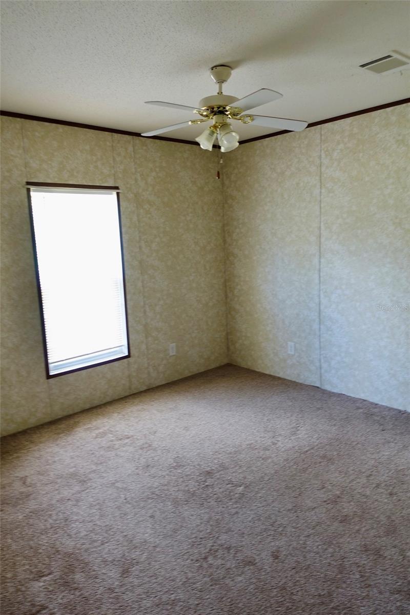 LAKE TROPICANA RANCHETTES - Residential