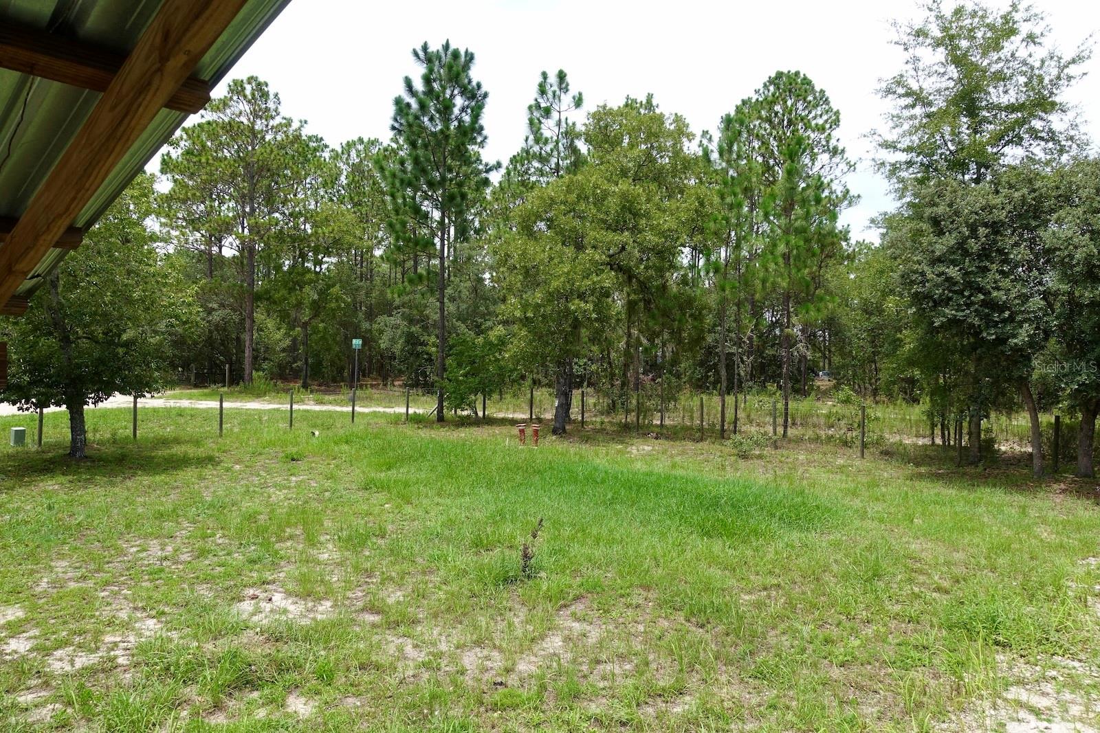 LAKE TROPICANA RANCHETTES - Residential