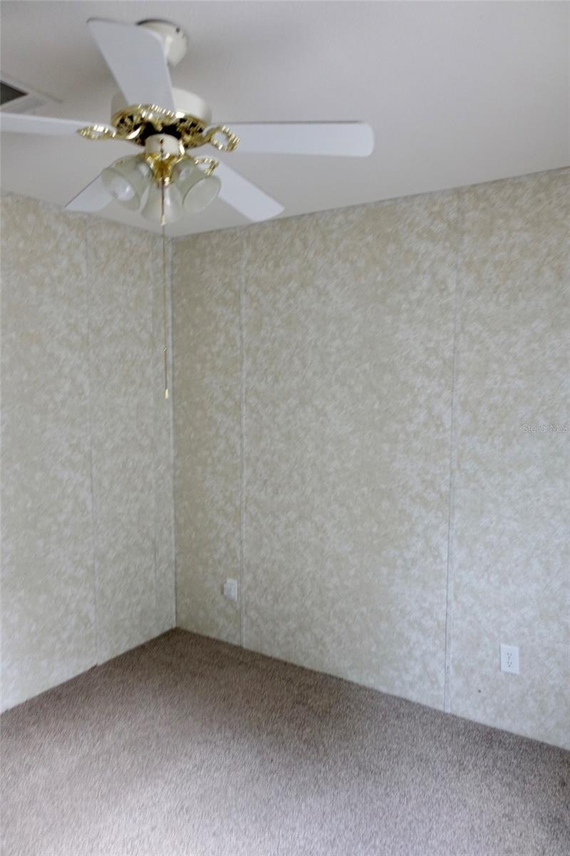 LAKE TROPICANA RANCHETTES - Residential