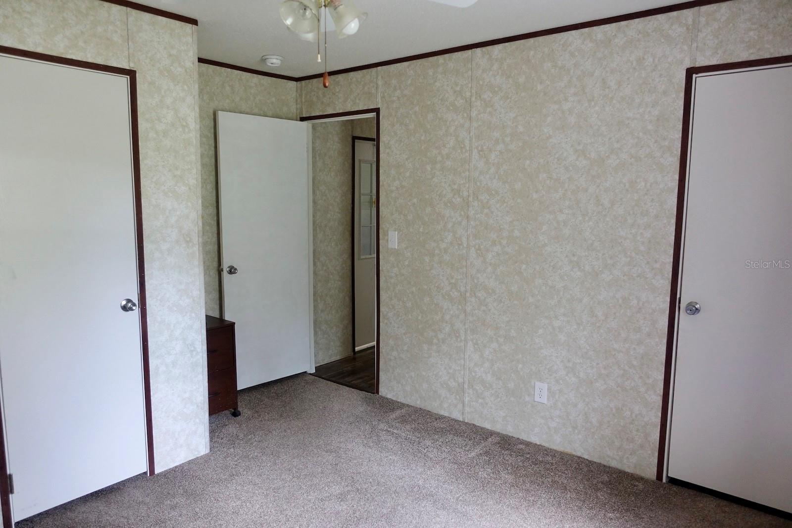LAKE TROPICANA RANCHETTES - Residential