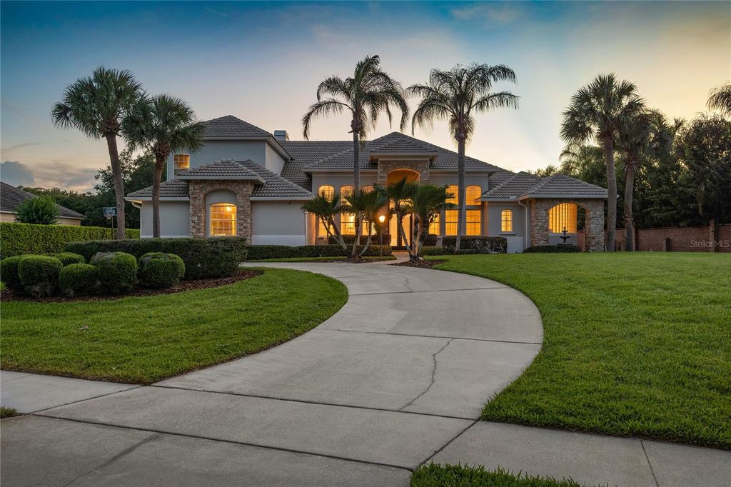 Photo of 2002 Water Key Drive, Windermere, FL 34786 (MLS # O6408915)