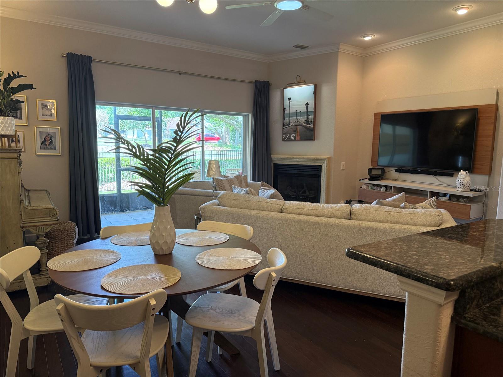 GROVELAND VILLAS AT GREEN GATE - Residential