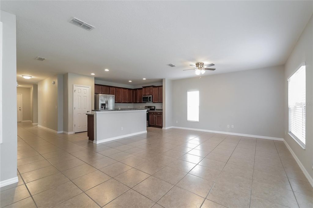Photo of 122 Vitoria Road, Davenport, FL 33837 (MLS # C7523978)