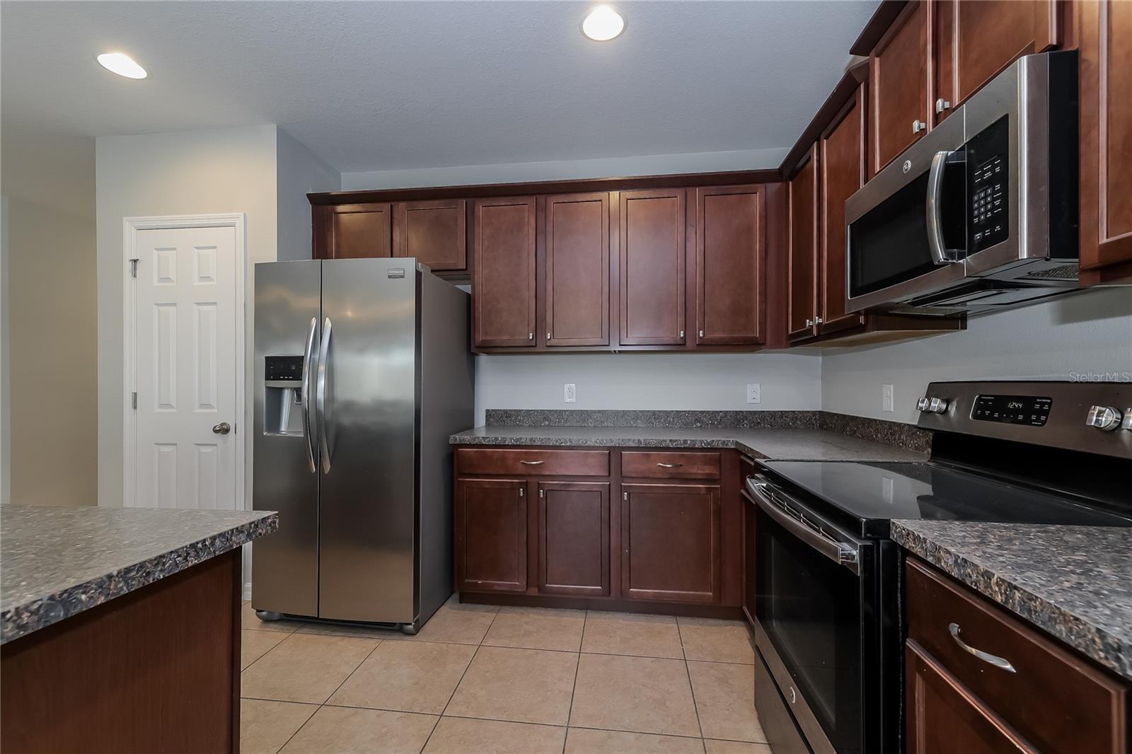 ALDEA RESERVE - Residential