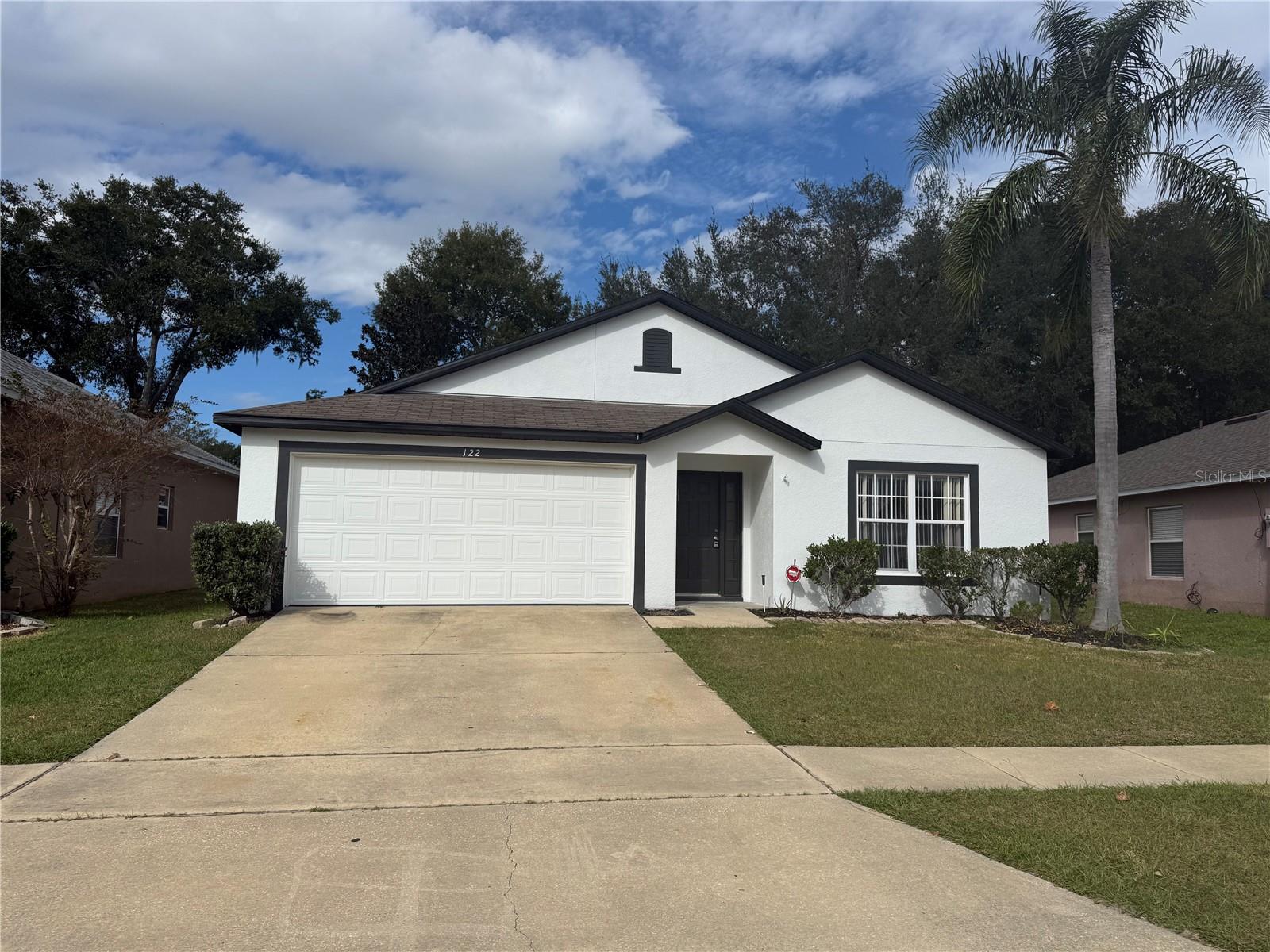 CHASE GROVES UNIT 3 - Residential Lease