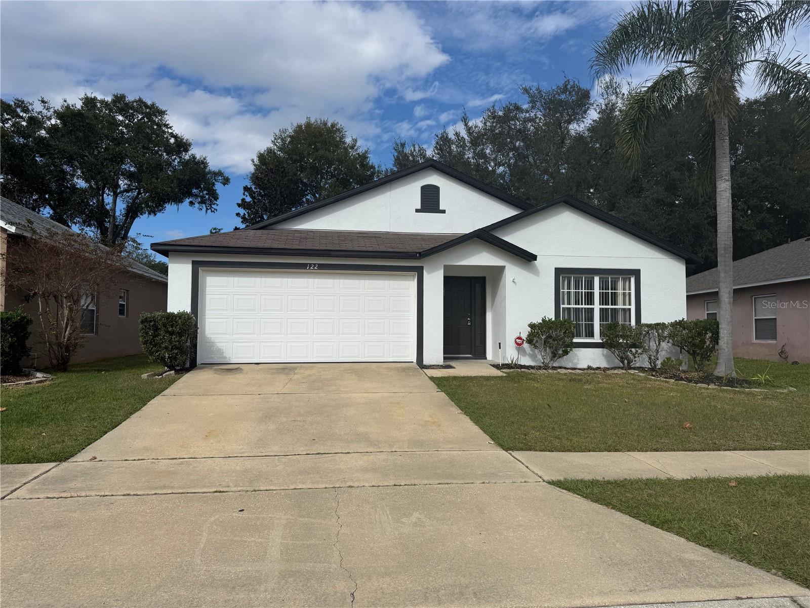 CHASE GROVES UNIT 3 - Residential Lease