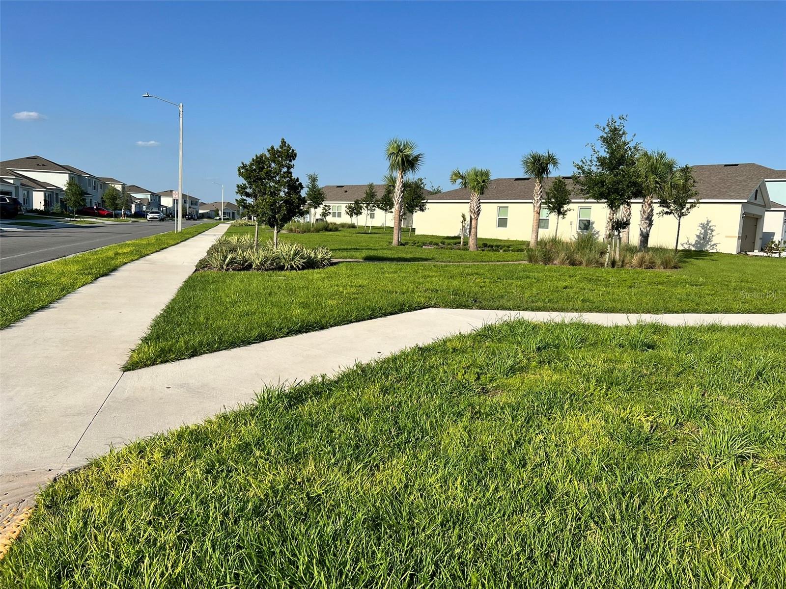 BRADBURY CREEK - Residential Lease