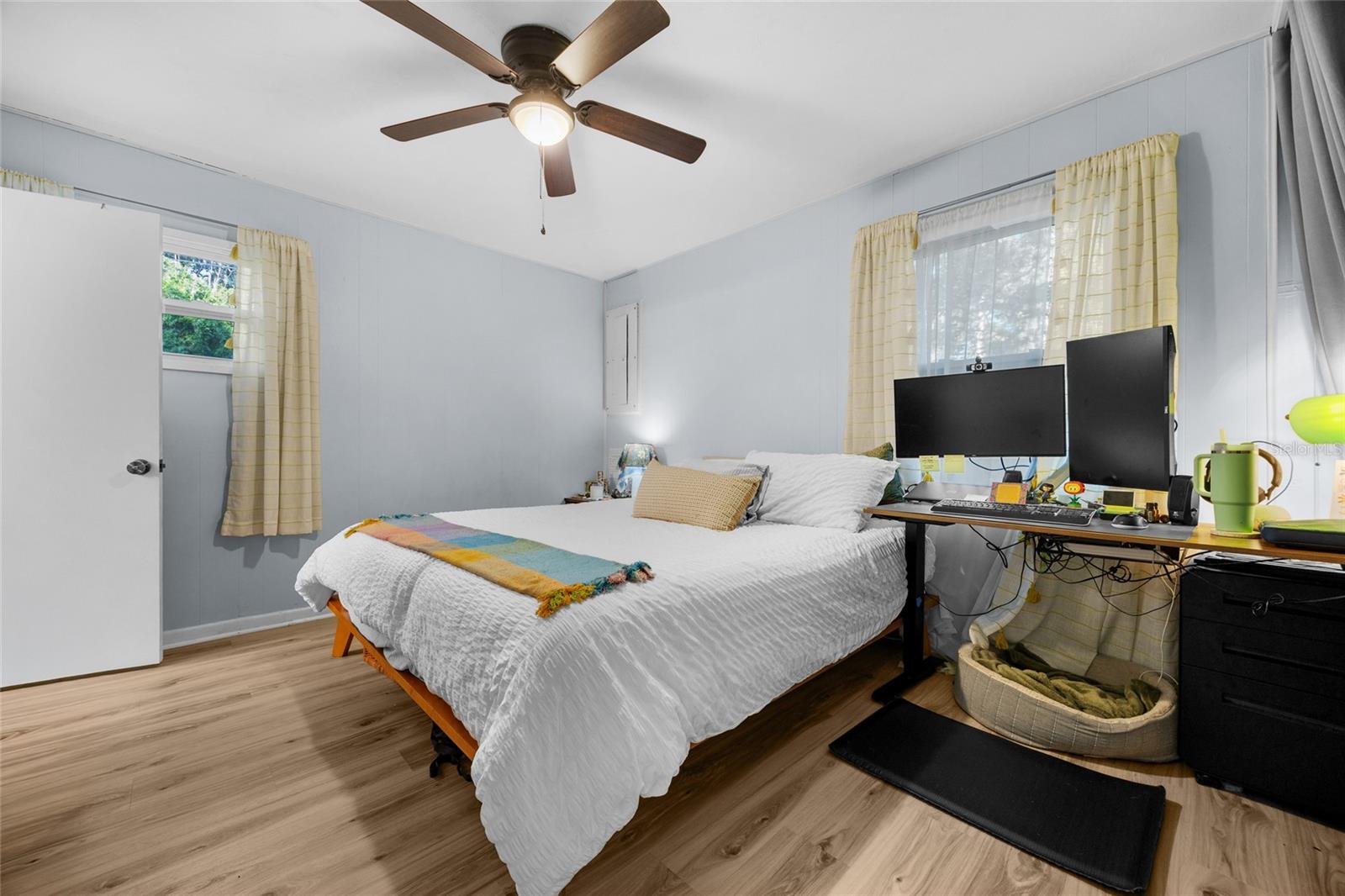 HIGHLAND COURT MANOR - Residential