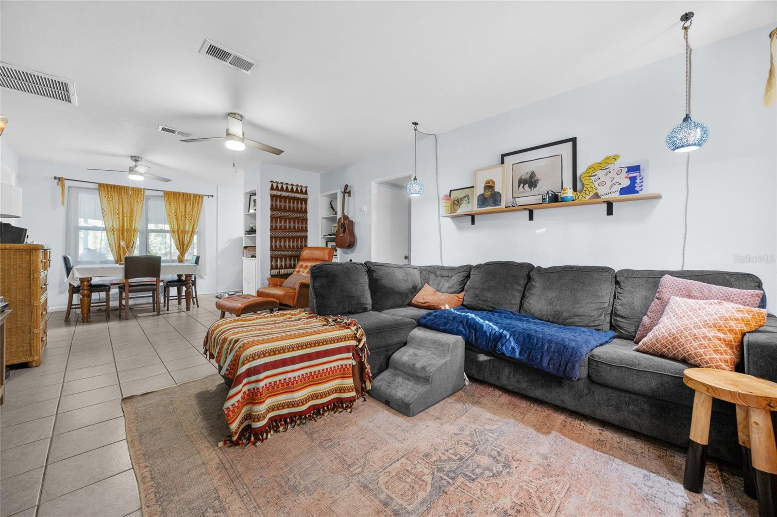 HIGHLAND COURT MANOR - Residential