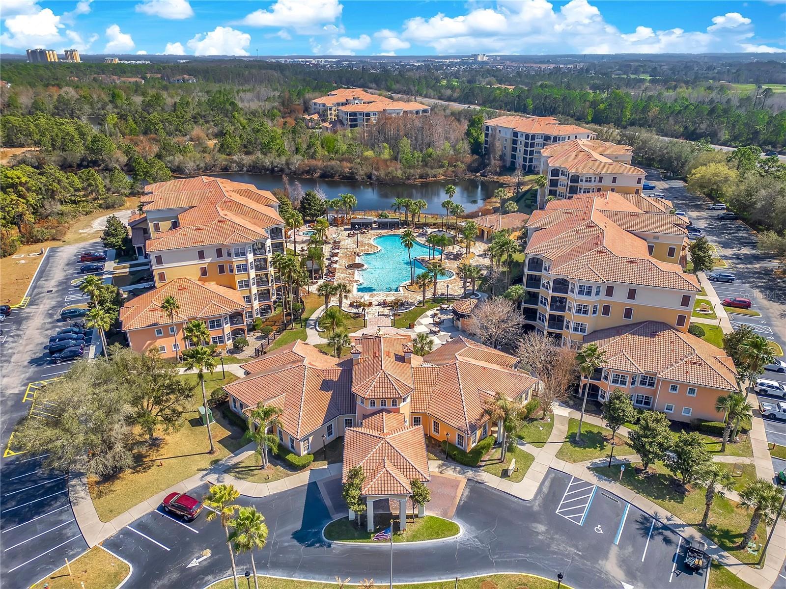 WORLDQUEST RESIDENCE - Residential