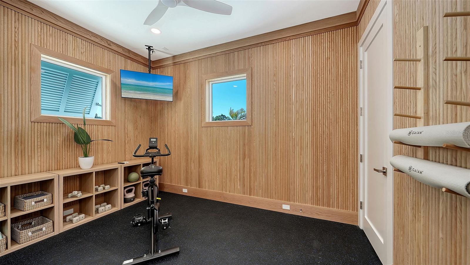 OYSTER BAY ESTATES - Residential