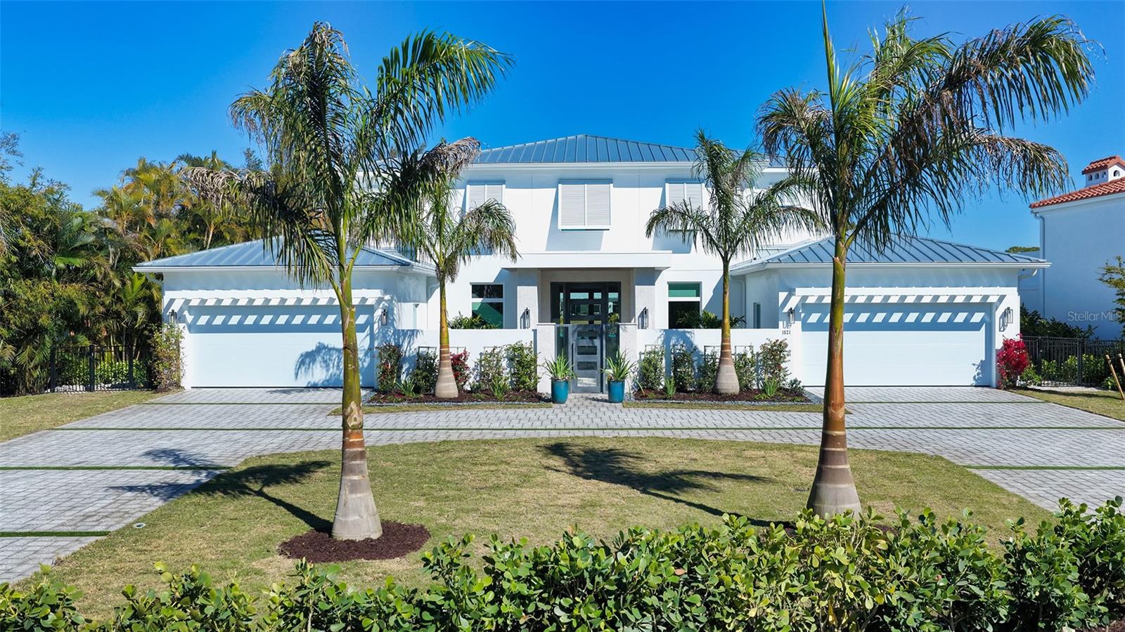 OYSTER BAY ESTATES - Residential