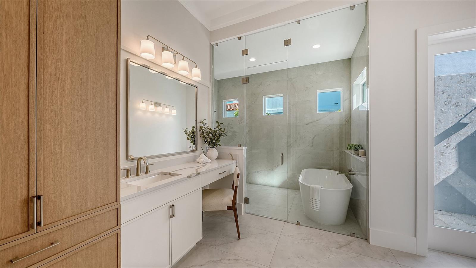 OYSTER BAY ESTATES - Residential