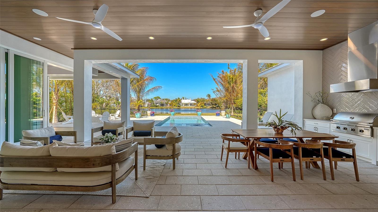 OYSTER BAY ESTATES - Residential