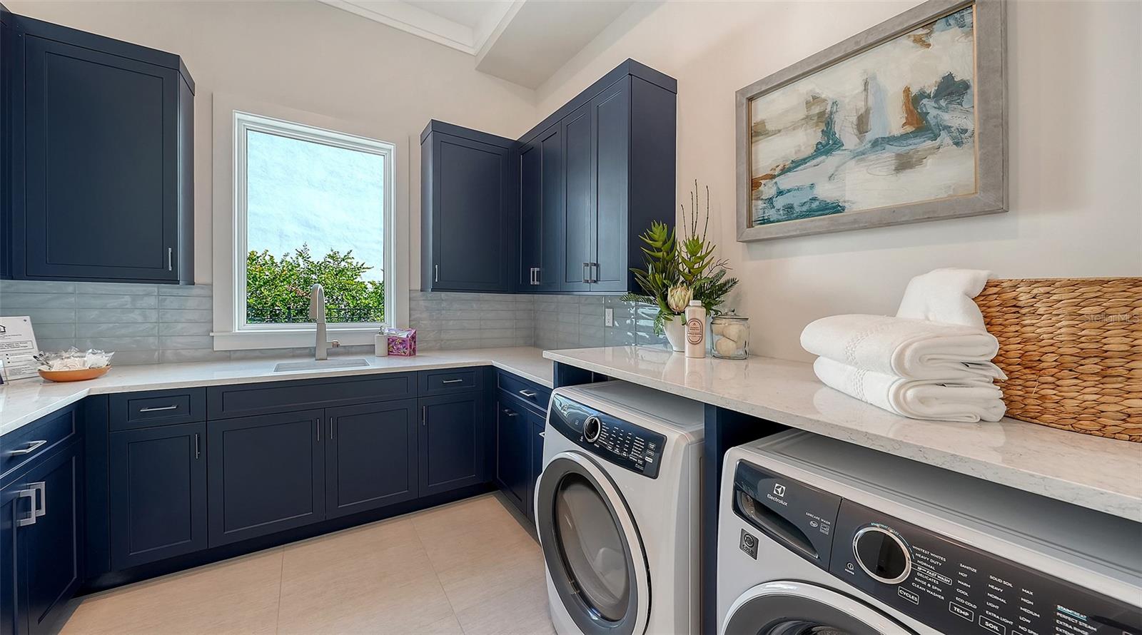 OYSTER BAY ESTATES - Residential