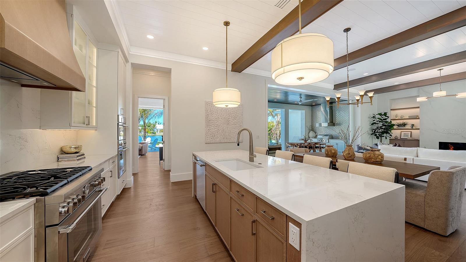 OYSTER BAY ESTATES - Residential