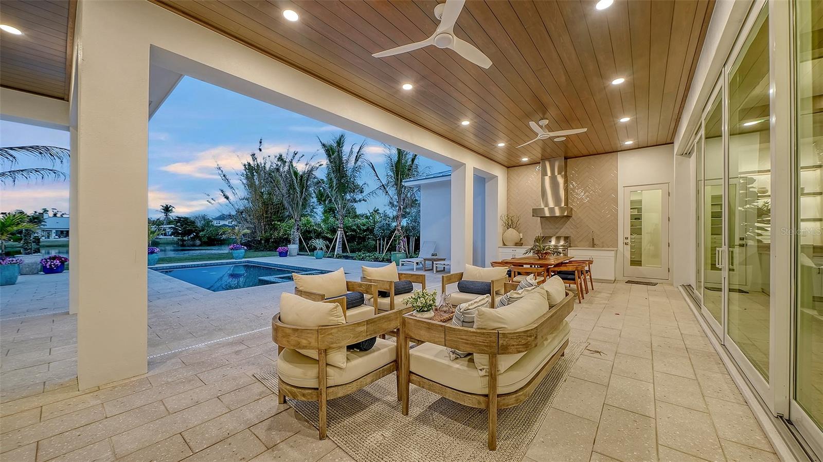 OYSTER BAY ESTATES - Residential