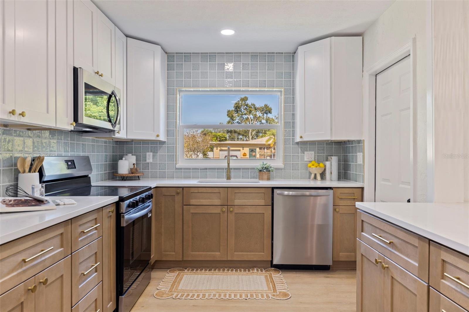 BOCA CIEGA ESTATES - Residential