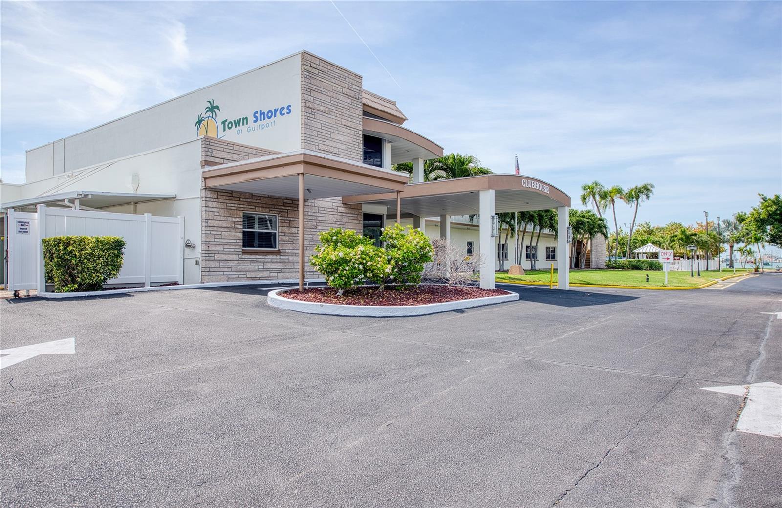 TOWN SHORES OF GULFPORT - Residential