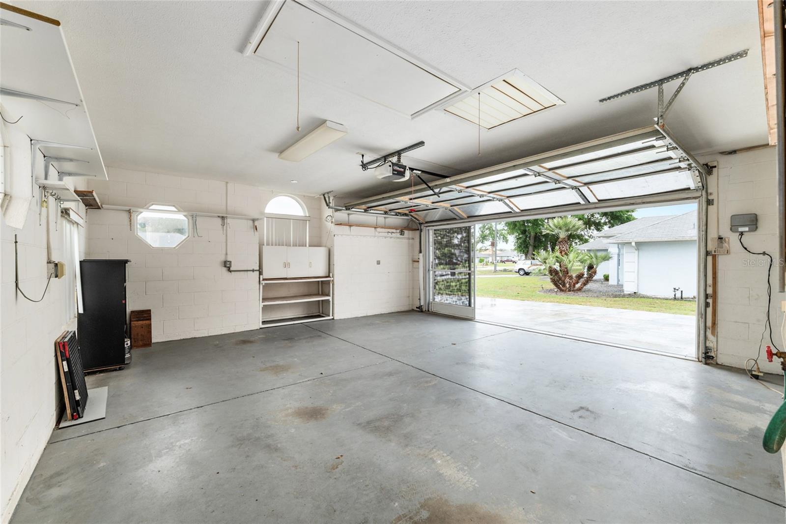 KINGS COURT - Residential