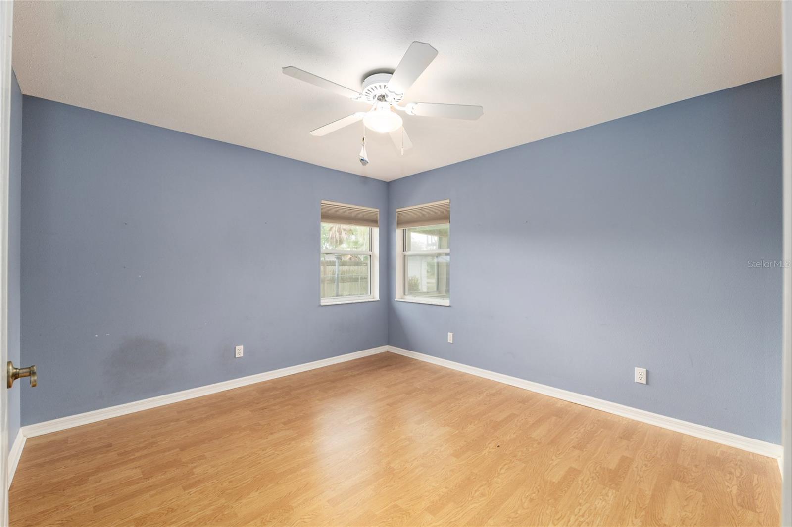 KINGS COURT - Residential